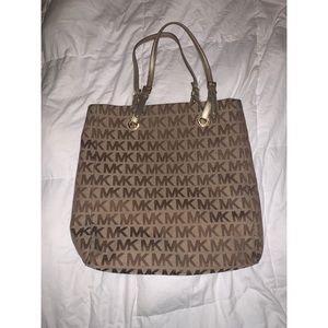 Micheal Kors Handbag
